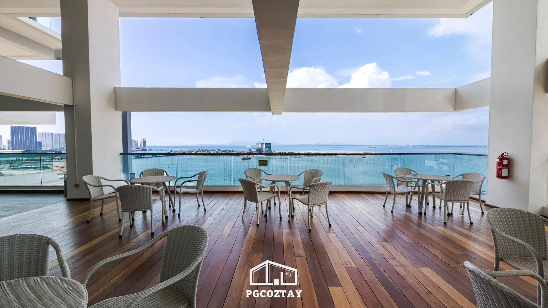 Apartment Sunrise Gurney #Seaview #Gurneydrive #Familystay George Town